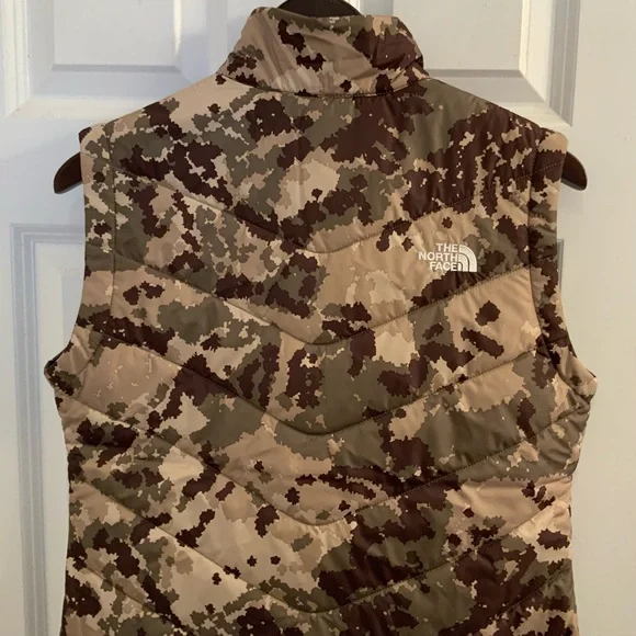 The North Face Tamburello 2 Camo Vest - NWT - Small - Picture 11 of 12